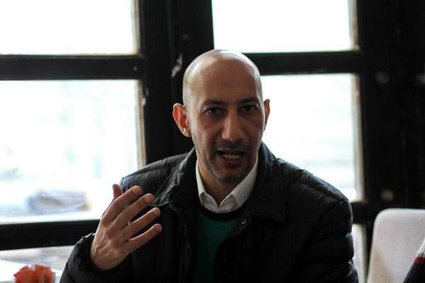 أيمن الكاشف