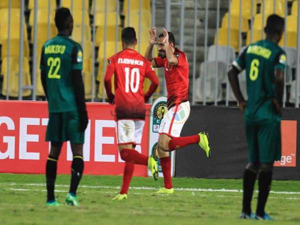 الأهلي وفيتا كلوب