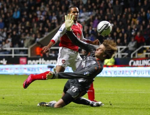 2010-10-27t201735z_01_dmr203_rtridsp_3_soccer-england-cup_reuters