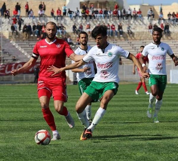 من مباراة النجم الساحلي ونادي حمام الانف