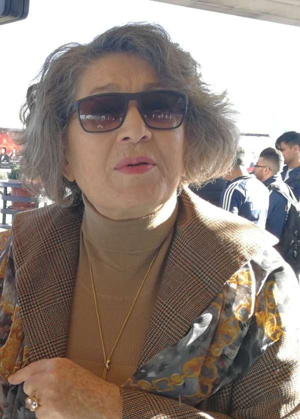 هالة الحسيني