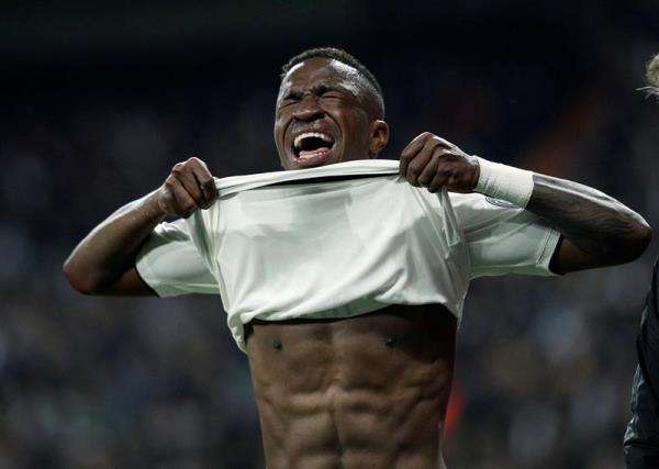 حزن فينيسيوس بعد الإصابة