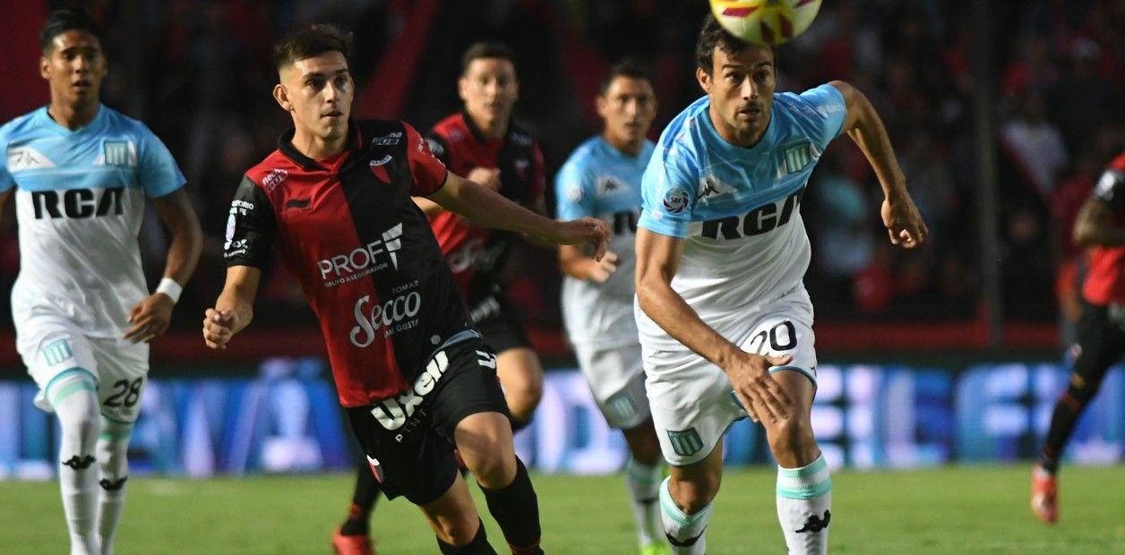 جانب من مباراة راسينج وكولون 