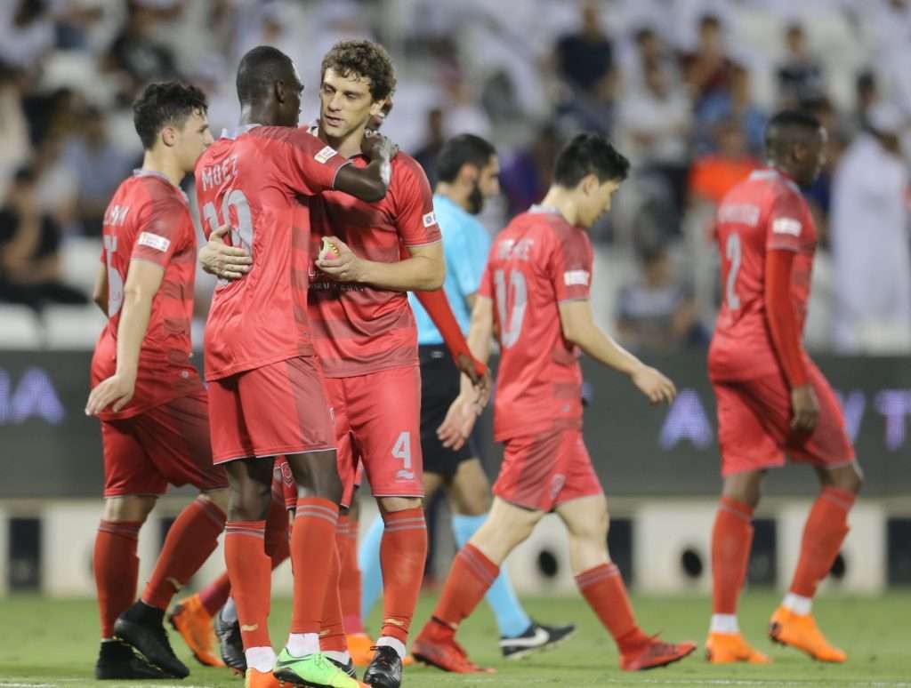 لاعبو الدحيل