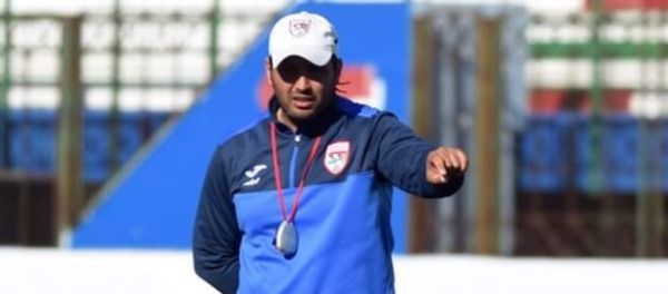 العياري خلال تدريبات اليوم