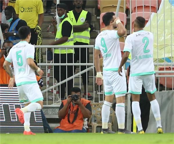 لاعبو أهلي جدة