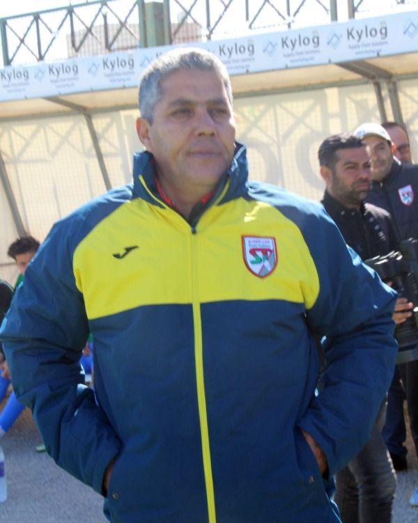 المدرب شكري الحطوي