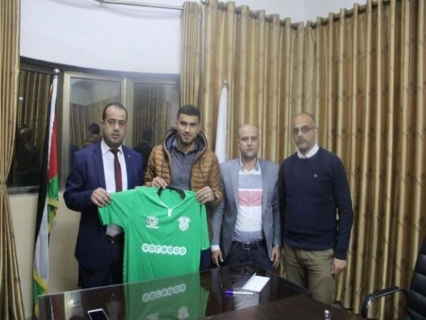 من تقديم اللاعب