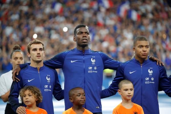 لاعبو منتخب فرنسا