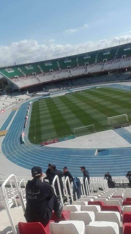 جانب من الحضور قبل انطلاق اللقاء