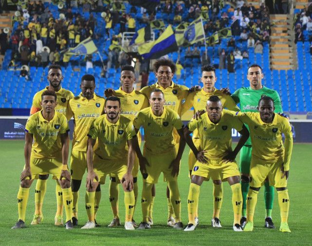 لاعبو التعاون