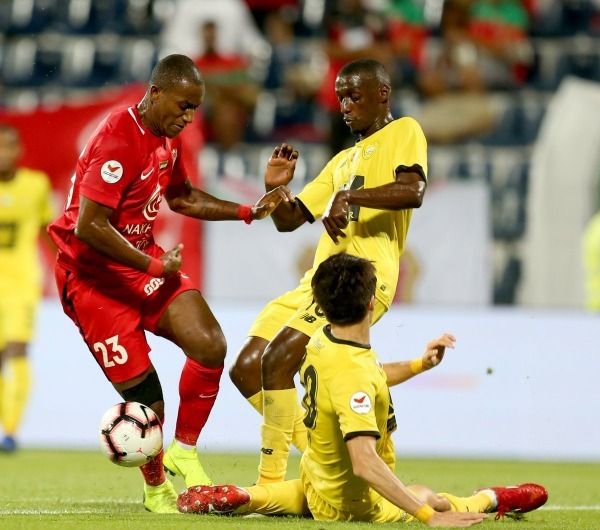 من مباراة سابقة بين الوصل وشباب الأهلي