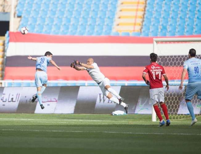 عز الدين دوخة خلال اللقاء