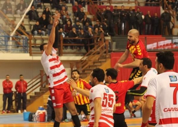 جانب من الديربي 