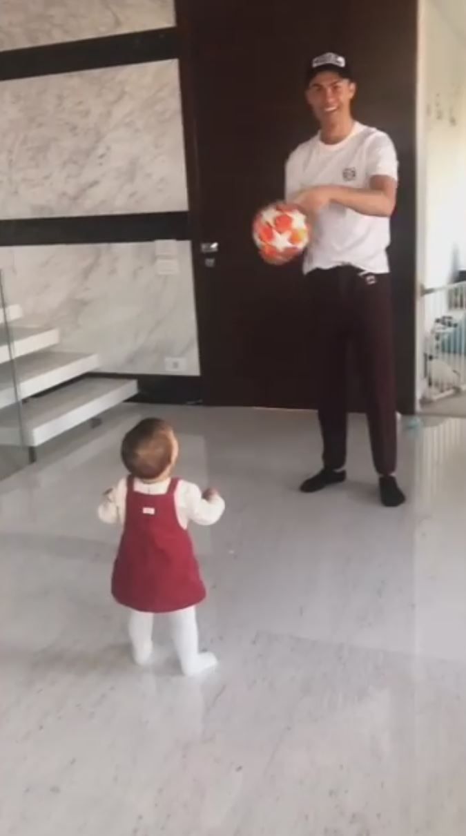 NINTCHDBPICT000476162101