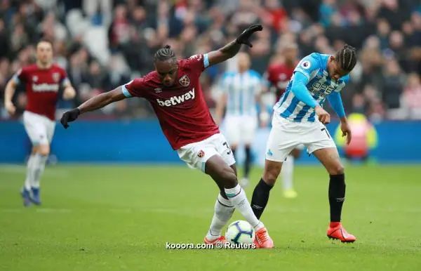 ?i=reuters%2f2019-03-16%2f2019-03-16t155356z_1991541698_rc1cd4da9ec0_rtrmadp_3_soccer-england-whu-hdd_reuters