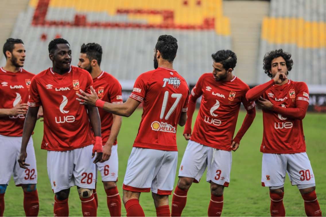 لاعبو الأهلي