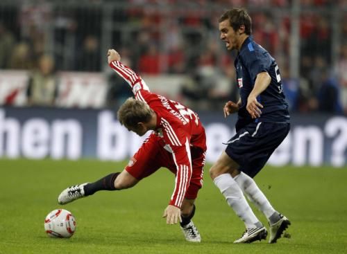 2010-10-29t190029z_01_mda21_rtridsp_3_soccer-germany_reuters