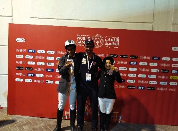 أحمد المراكشي يتوسط أمين التواتي ورحمة باللطيف