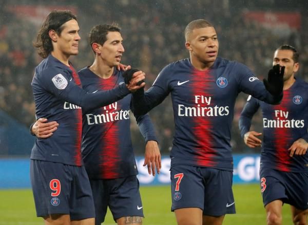 لاعبو باريس سان جيرمان