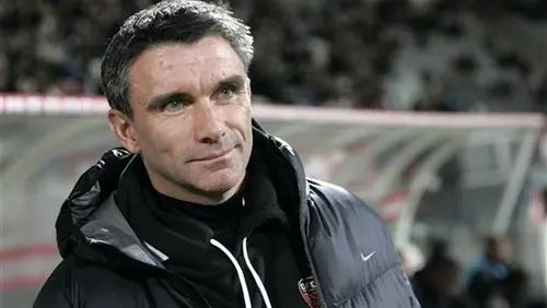 ?i=eldeeb1%2f00002100%2f0%2f636