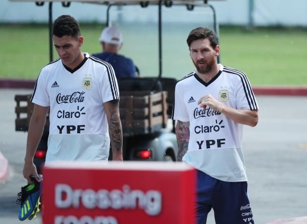 ليونيل ميسي - أرشيفية