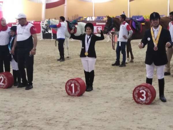 من تتويج رحمة باللطيف بالذهبية