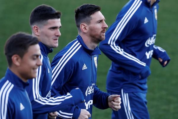 ميسي في مران اليوم 