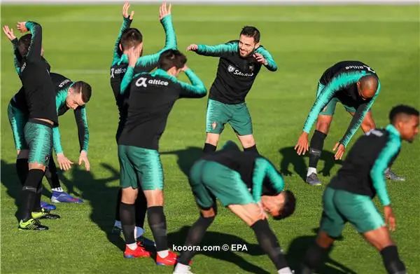 ?i=epa%2fsoccer%2f2019-03%2f2019-03-18%2f2019-03-18-07447253_epa