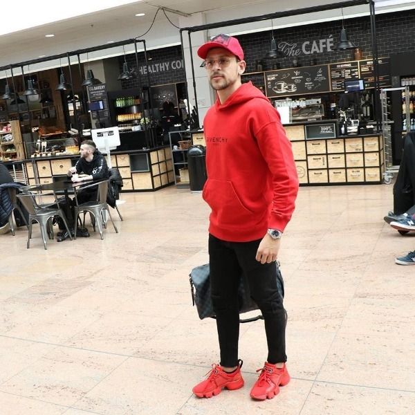 يوسف المساكني