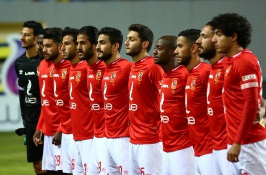 لاعبو الأهلي 