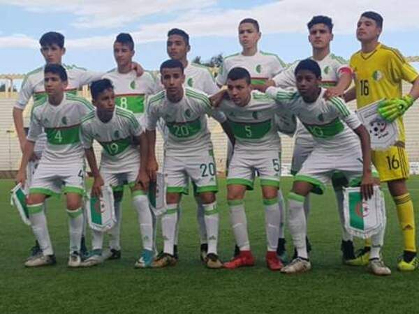 منتخب الجزائر للناشئين
