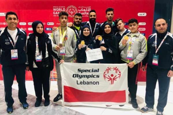 تتويج سوسن بزيع وزينب حميد بذهبية وفضية الريشة الطائرة