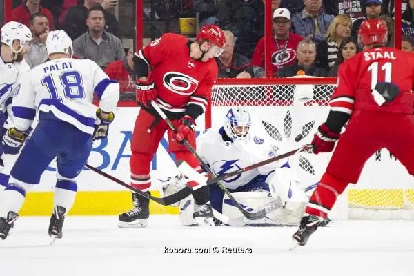 ?i=reuters%2f2019-03-22%2f2019-03-22t001115z_1276686417_nocid_rtrmadp_3_nhl-tampa-bay-lightning-at-carolina-hurricanes_reuters