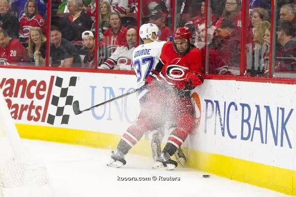 ?i=reuters%2f2019-03-22%2f2019-03-22t001110z_2139414821_nocid_rtrmadp_3_nhl-tampa-bay-lightning-at-carolina-hurricanes_reuters