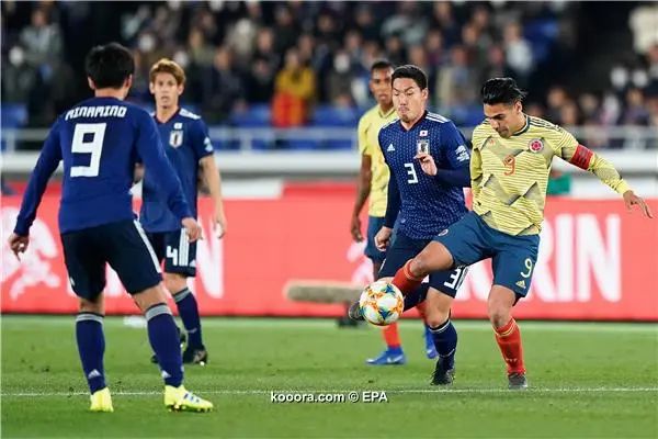 ?i=epa%2fsoccer%2f2019-03%2f2019-03-22%2f2019-03-22-07455766_epa