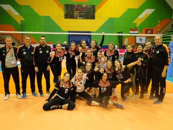  فريق الطائرة للسيدات بنادي قرطاج التونسي