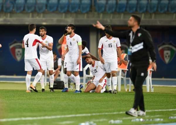 البري يتلقى التهنئة بعد تعادل الأردن