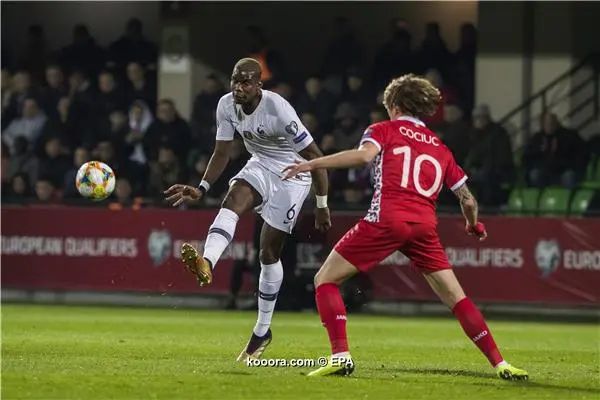 ?i=epa%2fsoccer%2f2019-03%2f2019-03-22%2f2019-03-22-07456990_epa