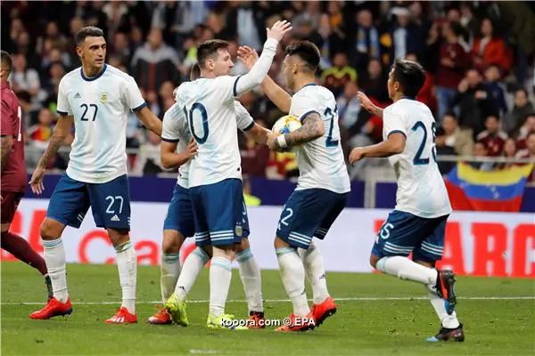 ?i=epa%2fsoccer%2f2019-03%2f2019-03-22%2f2019-03-22-07457124_epa