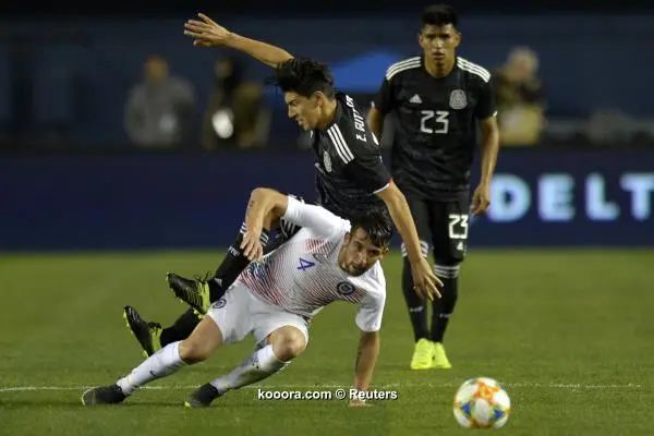 ?i=reuters%2f2019-03-23%2f2019-03-23t050203z_323771014_nocid_rtrmadp_3_soccer-chile-at-mexico_reuters