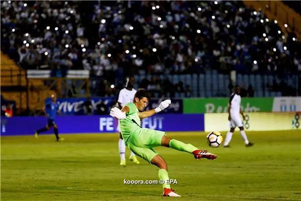 ?i=epa%2fsoccer%2f2019-03%2f2019-03-23%2f2019-03-23-07457546_epa