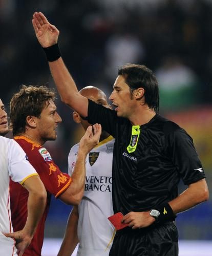 2010-10-30t182155z_01_rom509_rtridsp_3_soccer-italy_reuters