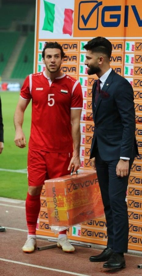  عمرو الميداني 