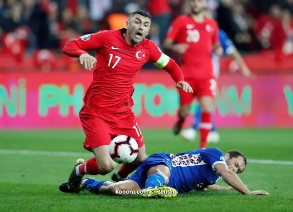 ?i=reuters%2f2019-03-25%2f2019-03-25t174421z_380358968_rc162777f500_rtrmadp_3_soccer-euro-tur-mda_reuters