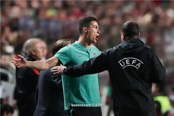 ?i=epa%2fsoccer%2f2019-03%2f2019-03-25%2f2019-03-25-07463563_epa