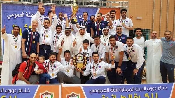 جانب من التتويج