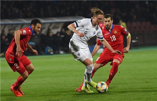 فنلندا وأرمينيا