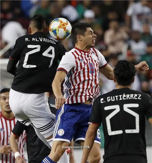 ?i=epa%2fsoccer%2f2019-03%2f2019-03-27%2f2019-03-27-07466118_epa