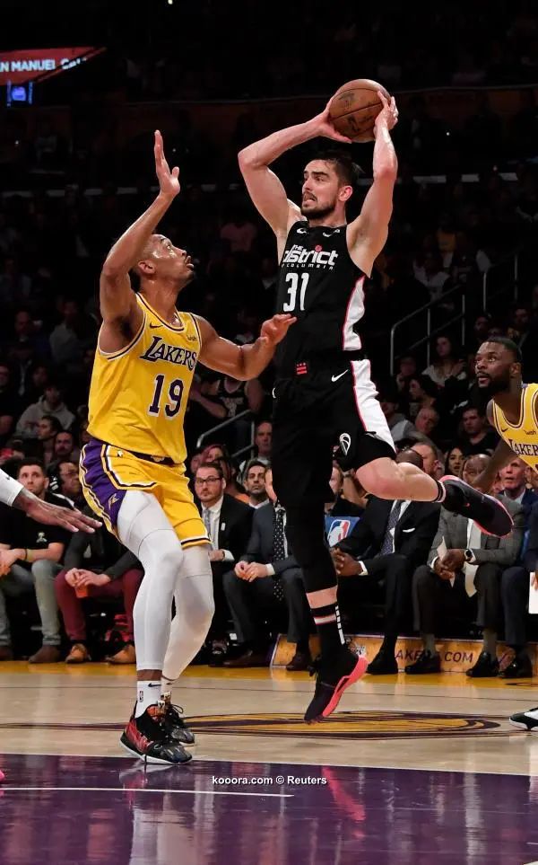 ?i=reuters%2f2019-03-27%2f2019-03-27t041539z_896258969_nocid_rtrmadp_3_nba-washington-wizards-at-los-angeles-lakers_reuters